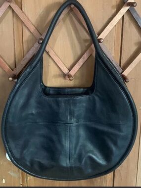 Anthropologie Round Leather Tote in Black